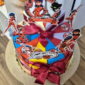 Картонена торта Калинката