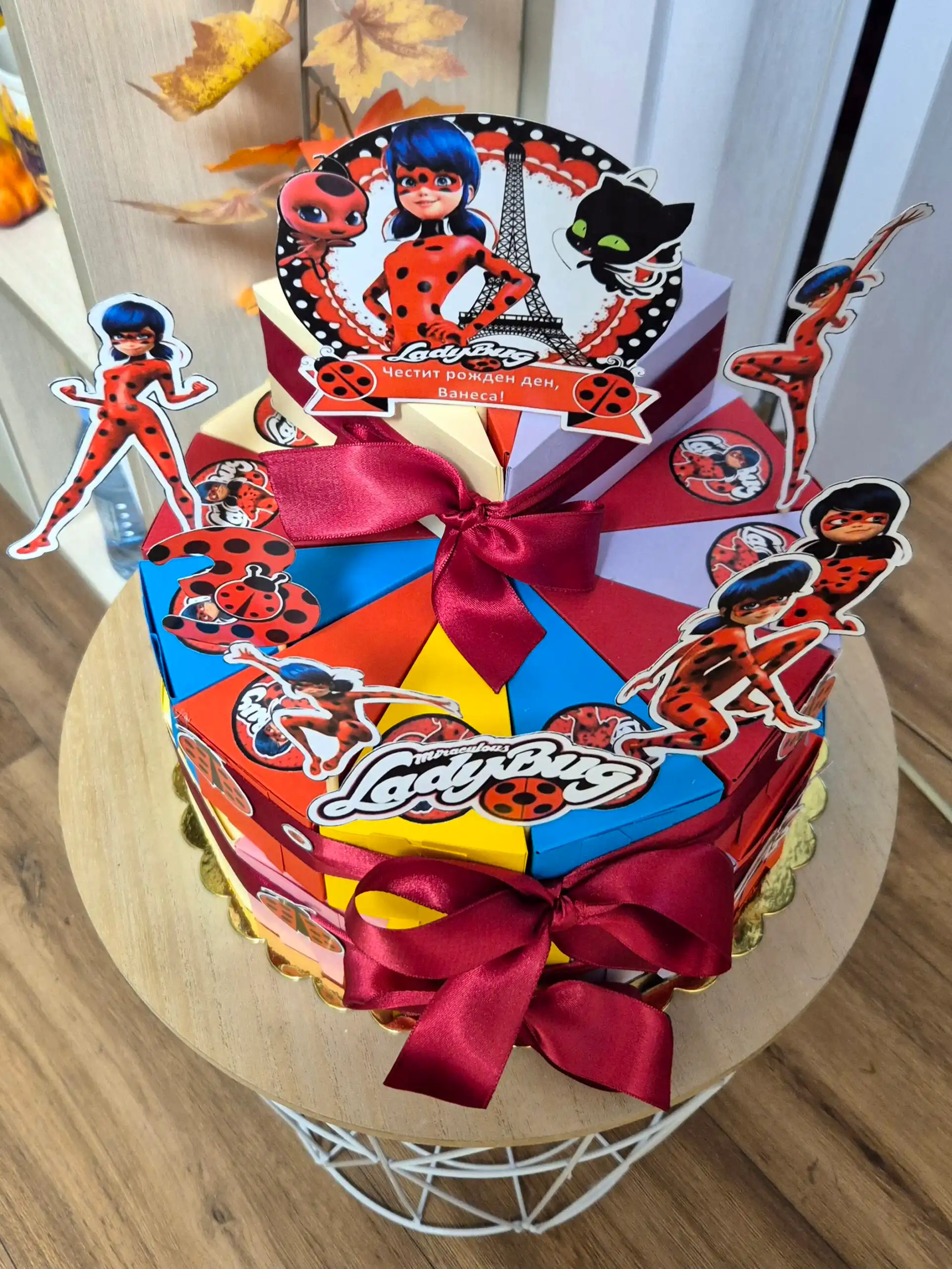 Картонена торта Калинката