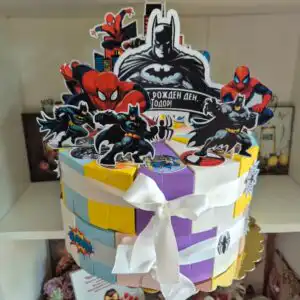 Картонена торта Батман и Спайдърмен