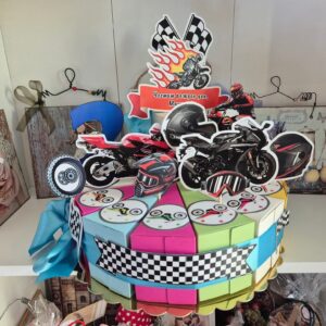 Картонена торта Мотори