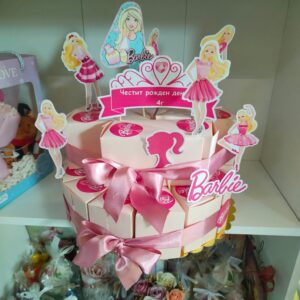 Картонена торта Барби 2