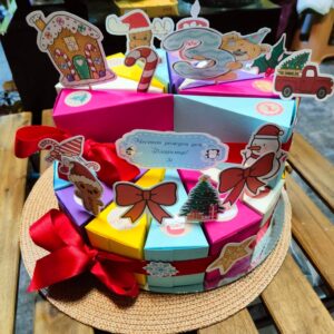 Картонена торта Коледа