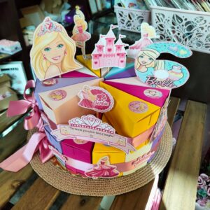 Картонена торта Барби