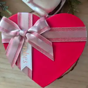 Луксозна подаръчна кутия с рози